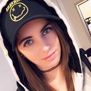 Meet your Posher, Karli